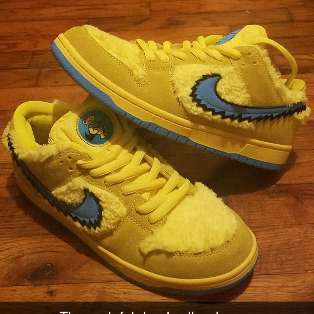Nike Sb greatful dead Yellow Bears size 10